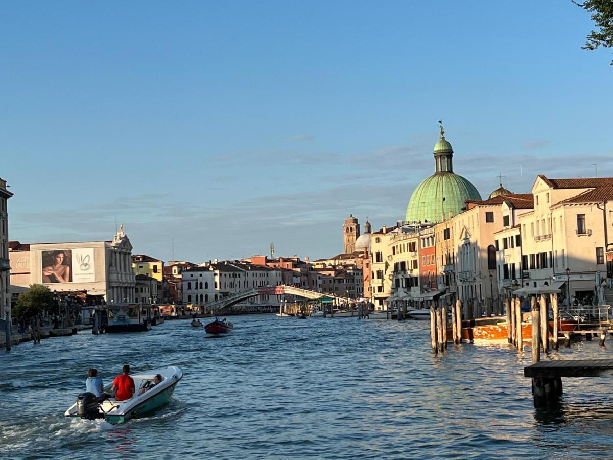 Venice Luxury Suite - Private Jacuzzi And Design Exterior foto
